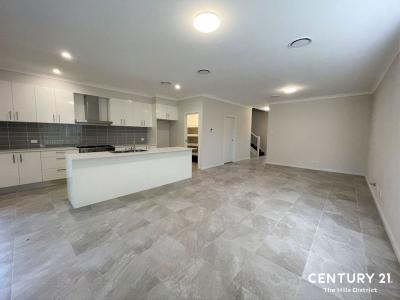 25 Parkland Avenue, Macquarie Fields, NSW 2564, Australia