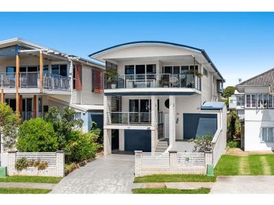 2/179 Wynnum Esplanade, Wynnum, QLD 4178, Australia