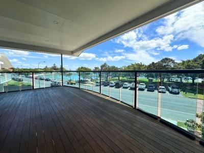 2/179 Wynnum Esplanade, Wynnum, QLD 4178, Austrália