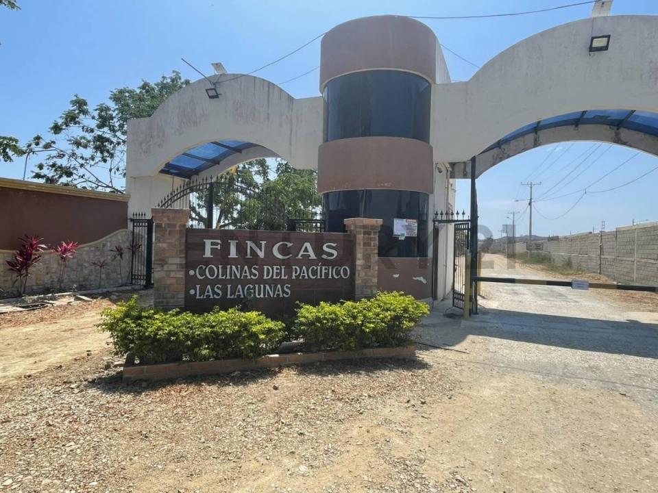Fincas Colinas del Pacífico, Km 87 Vía Progreso Playas, Lote 35, Playas, Guayas 00001, Ecuador