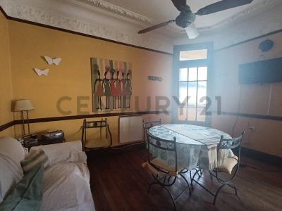 Hipólito Yrigoyen 910, San Nicolás, Capital Federal 1086, Argentina