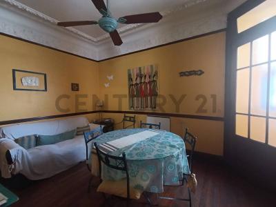 Hipólito Yrigoyen 910, San Nicolás, Capital Federal 1086, Argentina