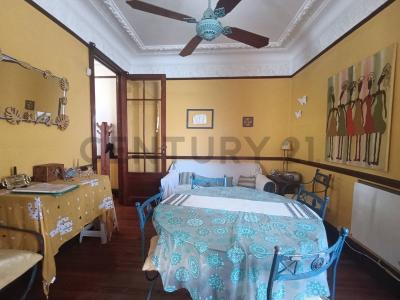 Hipólito Yrigoyen 910, San Nicolás, Capital Federal 1086, Argentina