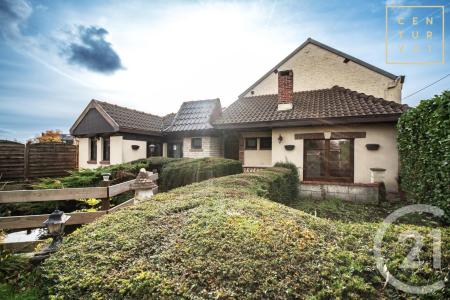 Hautmont, Nord-Pas-de-Calais 59330, France