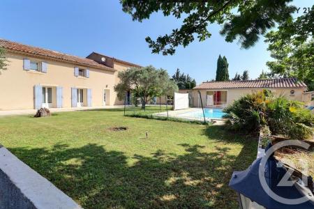 Carpentras, Provence-Alpes-Côte D'Azur 84200, France