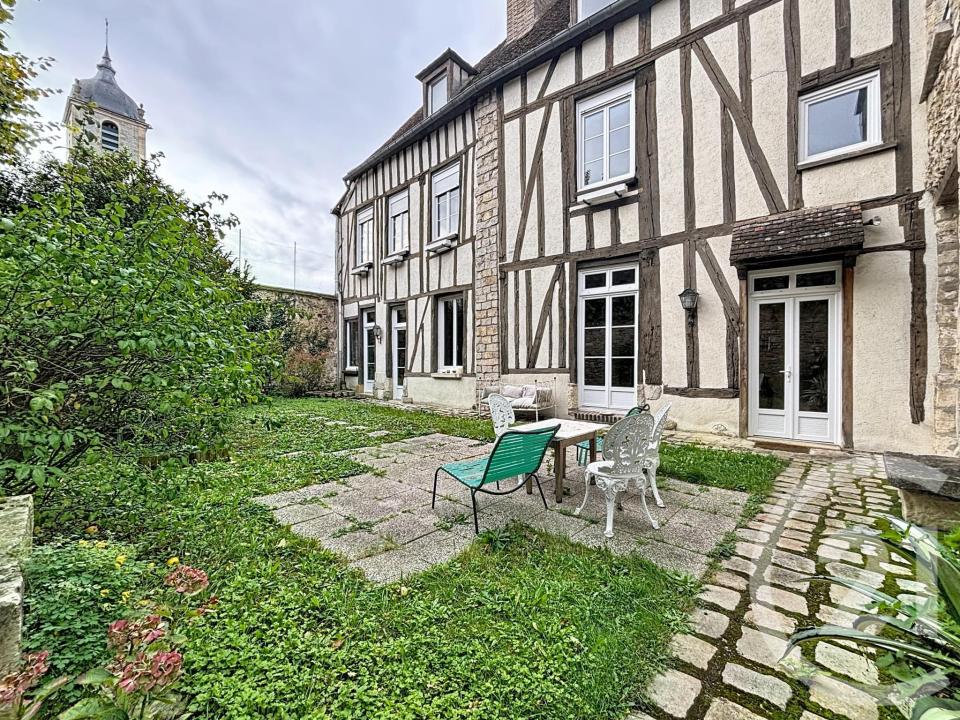 Sens, Bourgogne 89100, 法国