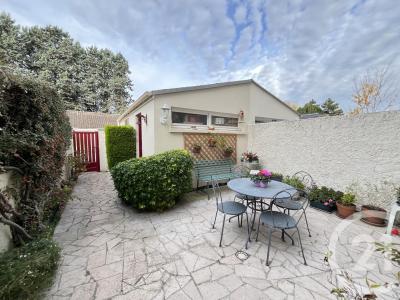 Maurepas, Île-de-France 78310, Francja