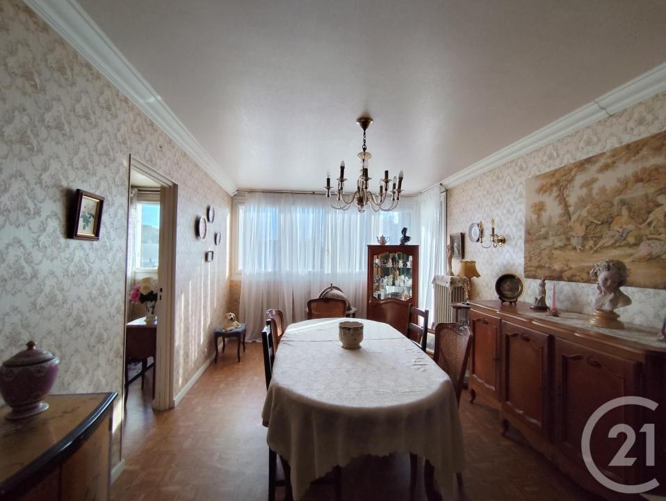 Allonnes, Pays De La Loire 72700, France