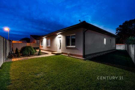 Na Rozvodí, Vyžlovka, Praha-východ 28163, Czech Republic