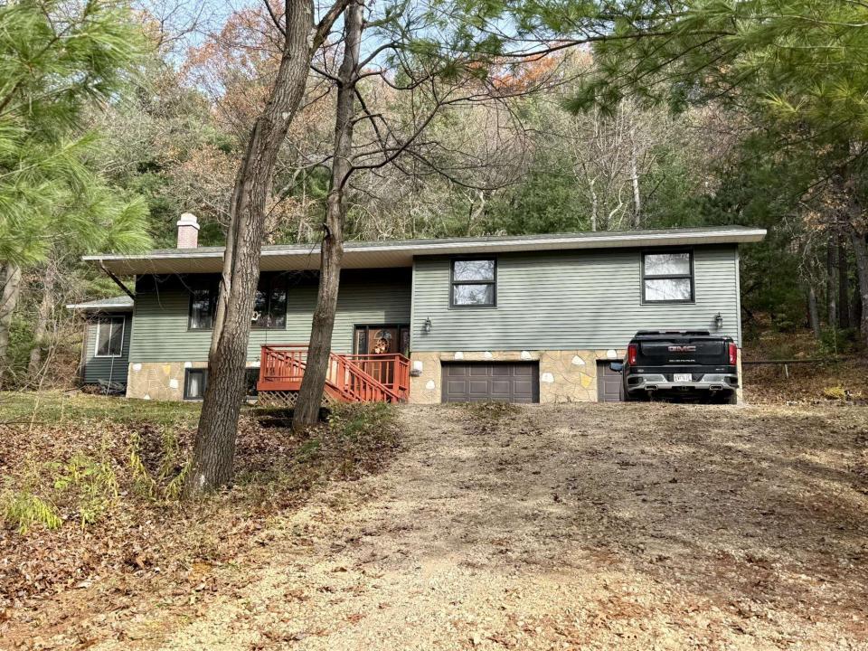 28502 Gridiron Avenue, Tomah, Wisconsin 54660