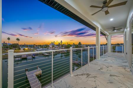 534 Crystal Dr, Madeira Beach, Florida 33708