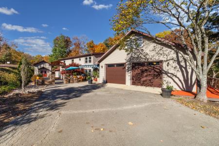 18421 Chief Rd, Charelston, Illinois 61920