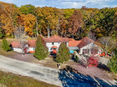 18421 Chief Rd, Charelston, Illinois 61920