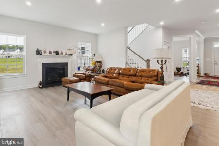 121 Mountain Path Lane, Stafford, Virgínia 22554, Estados Unidos