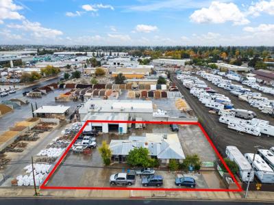 25 N Sunnyside Avenue, Clovis, California 93611, USA