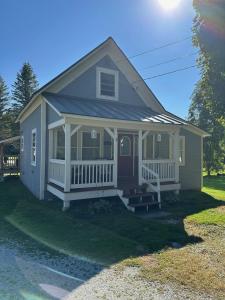 23 Intervale Avenue, Richford, Vermont 05476, USA