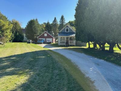 23 Intervale Avenue, Richford, Vermont 05476
