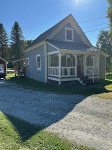 23 Intervale Avenue, Richford, Vermont 05476