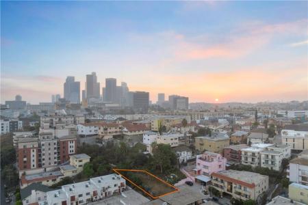 746N. Cleveland, Los Angeles, California 90012, USA