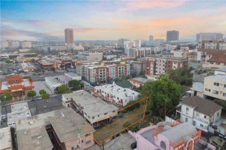 746N. Cleveland, Los Angeles, California 90012