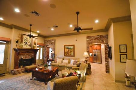 121 Norwood, Schriever, Louisiana 70395, Estados Unidos