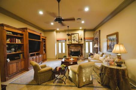 121 Norwood, Schriever, Louisiana 70395, Estados Unidos