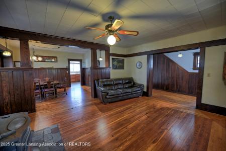 423 W Cesar Chavez Avenue, Lansing, מישיגן 48906, ארצות הברית של אמריקה 