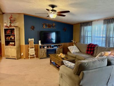 220 S. East St, Watson, Illinois 62473