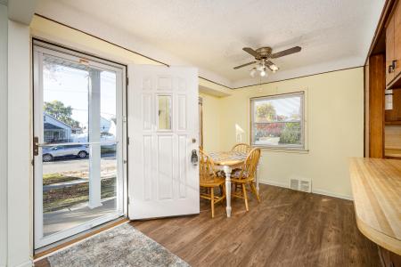 1042 Champaign Road, Lincoln Park, Мичиган 48146, Соединенные Штаты