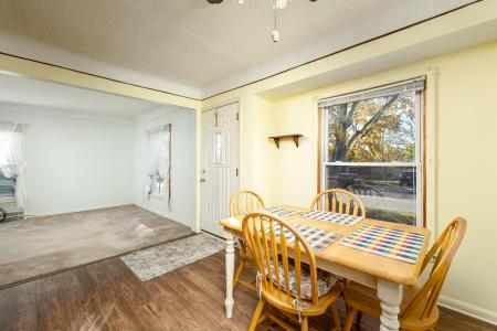 1042 Champaign Road, Lincoln Park, Мичиган 48146, Соединенные Штаты