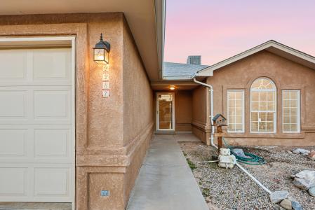 2287 Stallion Street SW, Los Lunas, New Mexico 87031