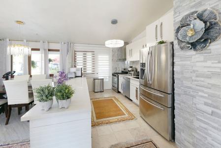 2503 Fulle Street, Rolling Meadows, 伊利諾州 60008, 美國