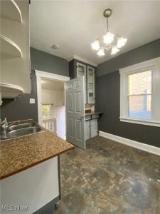 6108 Gateway S Boulevard, Elyria, Ohio 44035, USA