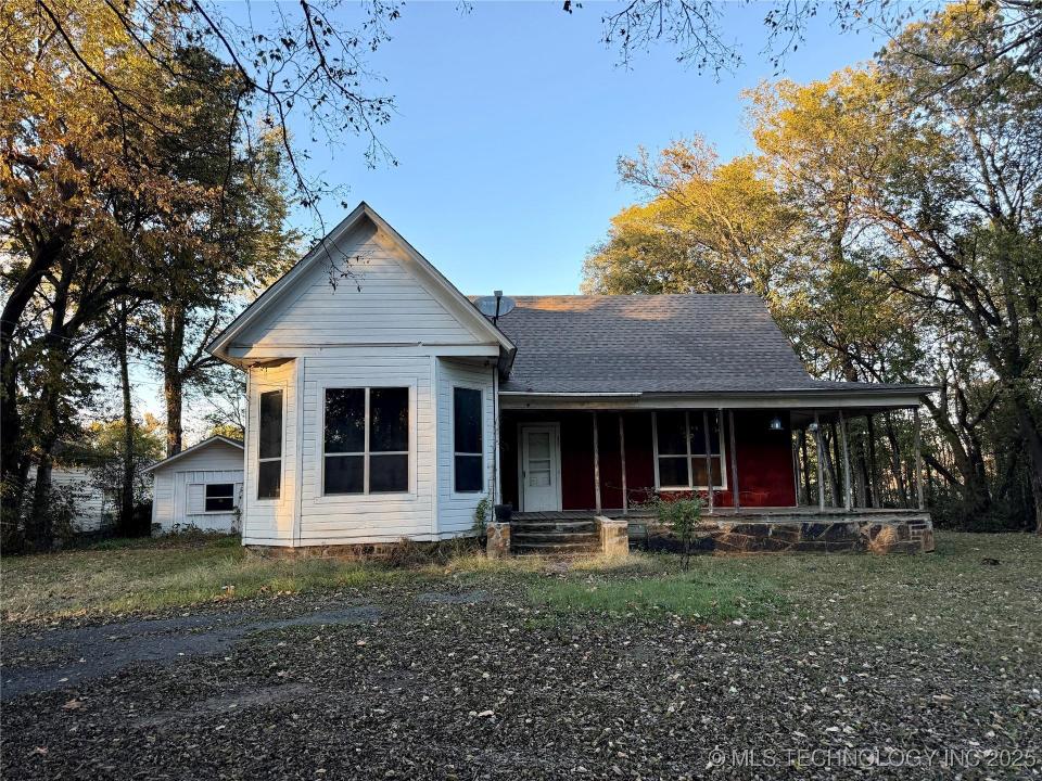 921 E Church Street, Wagoner, אוקלהומה 74467, ארצות הברית של אמריקה