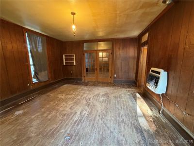 921 E Church Street, Wagoner, אוקלהומה 74467, ארצות הברית של אמריקה