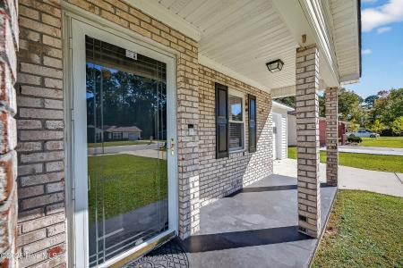 113 King Street, Jacksonville, צפון קרוליינה 28540, ארצות הברית של אמריקה