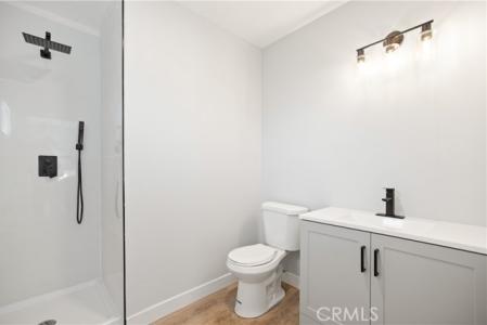 1646 E 41st, Los Angeles, קליפורניה 90011, ארצות הברית של אמריקה 