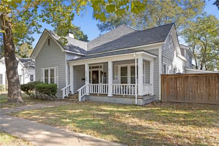 1007 S Magnolia Street, Hearne, Texas 77859, USA
