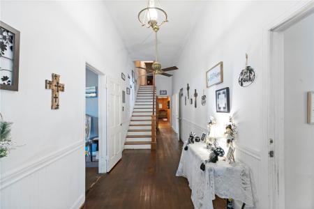 1007 S Magnolia Street, Hearne, Texas 77859