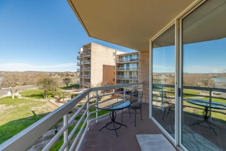 1006-3D Guadalupe St, Kerrville, 得克萨斯州 78028, 美国