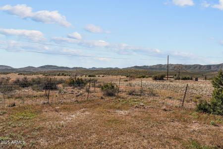 129 ACRES Sickles Ranch Radial, Peeples Valley, Arizona 86332, HOA KỲ