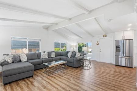 1195 La Moree , 98, San Marcos, California 92078, Estados Unidos