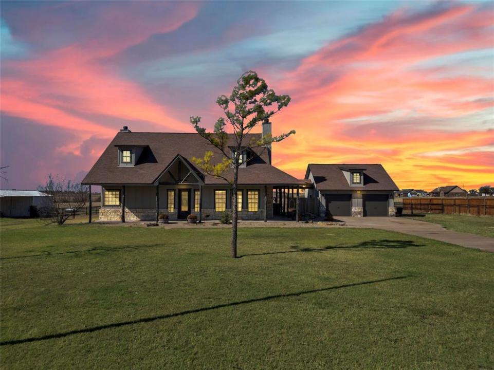 12509 County Road 1002, Godley, Texas 76044