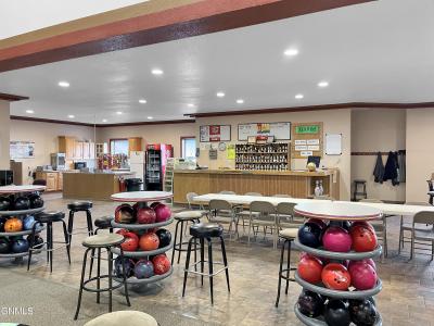 870 Main Street, Carrington, Dakota Du Nord 58421, États-Unis