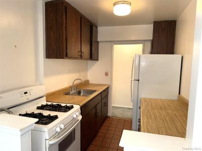 650 Warburton Avenue #7C, Yonkers, New York 10701