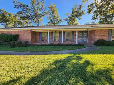 1913 W. Oak, El Dorado, Arkansas 71730