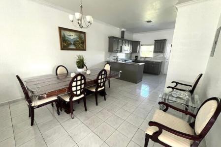 PEACOCK CLOSE ESCAPE, West Bay, Grand Cayman, Cayman Islands