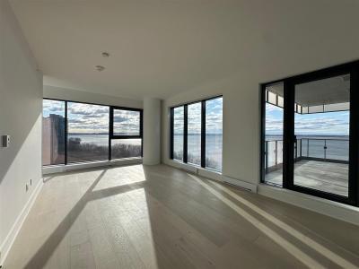 1000 Rue André-Prévost, Montréal (Verdun/Île-des-Sœurs), Quebec H3E 0G2, Canadá