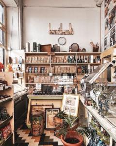 Via Annia, Rome, Lazio 00193, Ý