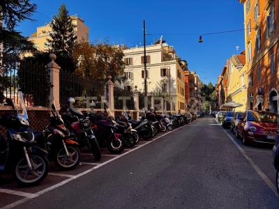 Via Annia, Rome, Lazio 00193, Ý